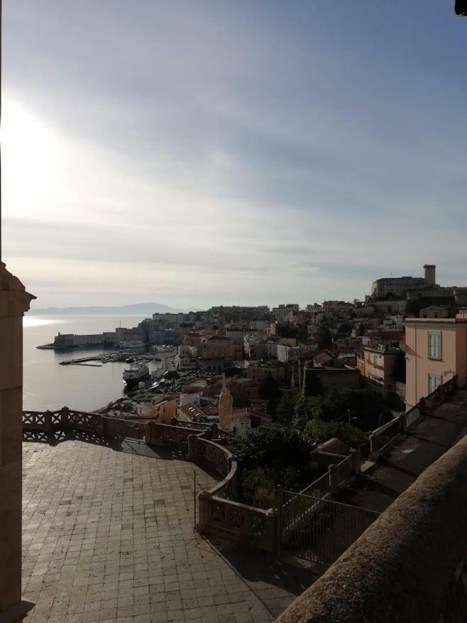 Oltre Il Mare Guest House 가에타 외부 사진